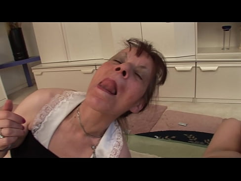 ❤️ Deux grands-mères et un grand-père font une partie à trois ☑ Vidéo de sexe at porn fr.vbdsm.ru ️❤